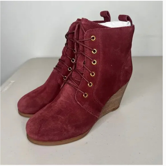 Diba Blake Suede Wedge Boots 8 Red NWOT Lace Up Combat Ankle Booties Burgundy - Picture 4 of 6
